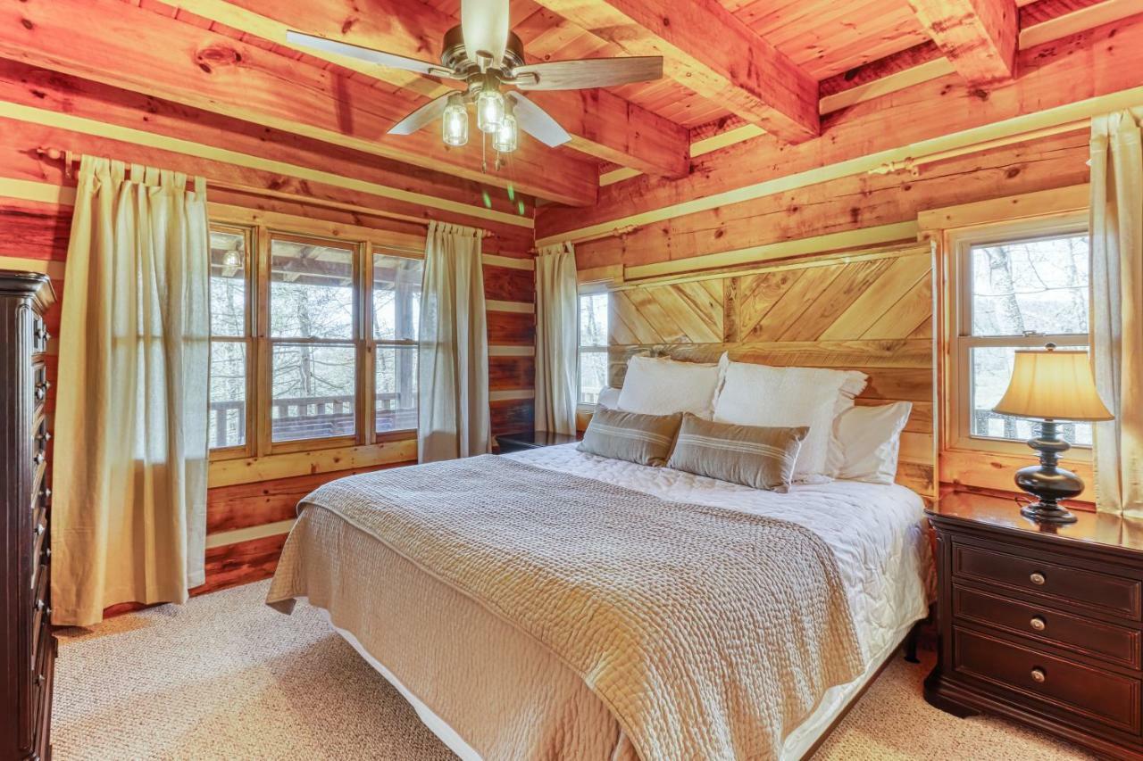 2 Bed 2 Bath Vacation Home In Whittier Exterior photo