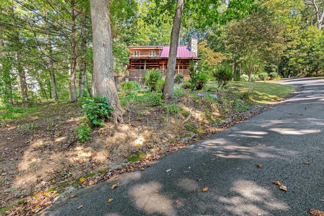 2 Bed 2 Bath Vacation Home In Whittier Exterior photo
